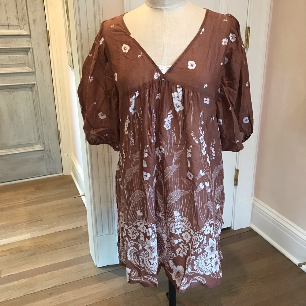 Lilka brown floral nightgown women’s size large